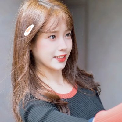 姹紫嫣红碧绿波