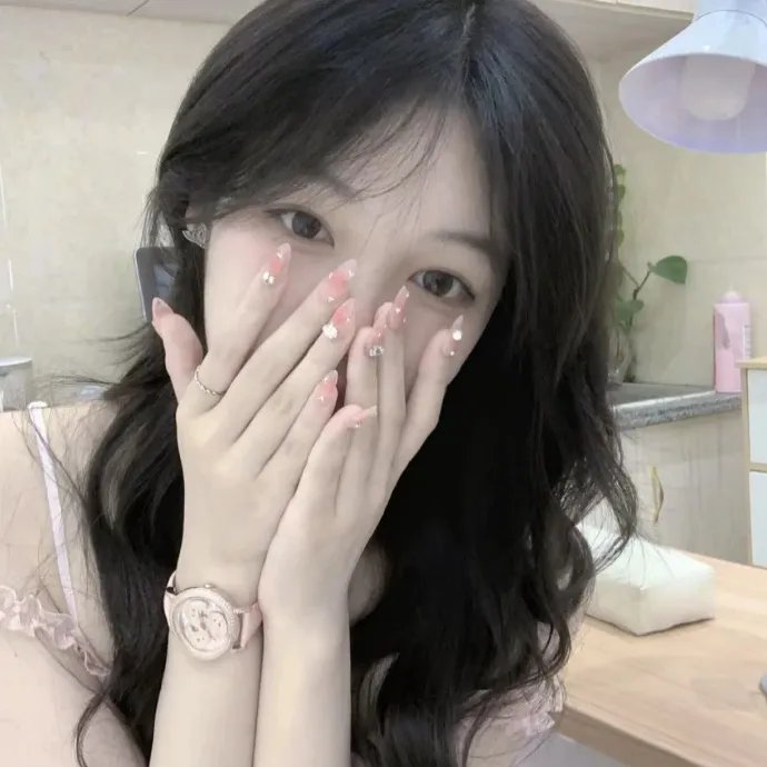 快藏起来!玛琪娜同学